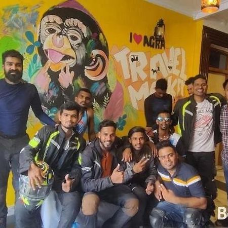 אגרה Travel Monkey Hostel מראה חיצוני תמונה