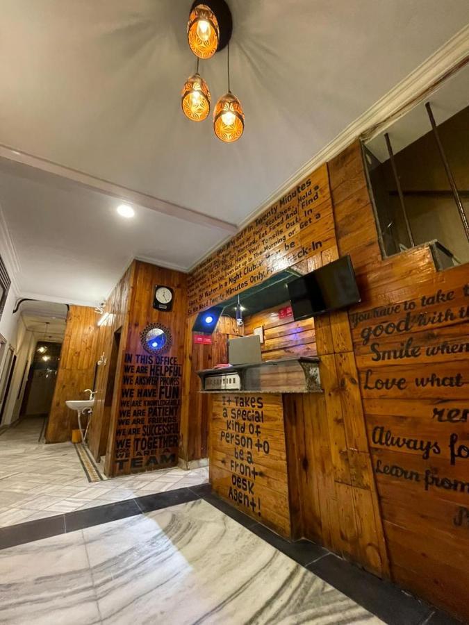 אגרה Travel Monkey Hostel מראה חיצוני תמונה