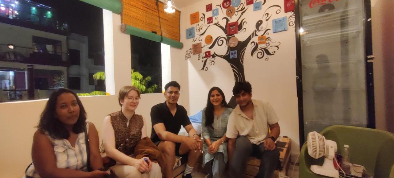 אגרה Travel Monkey Hostel מראה חיצוני תמונה