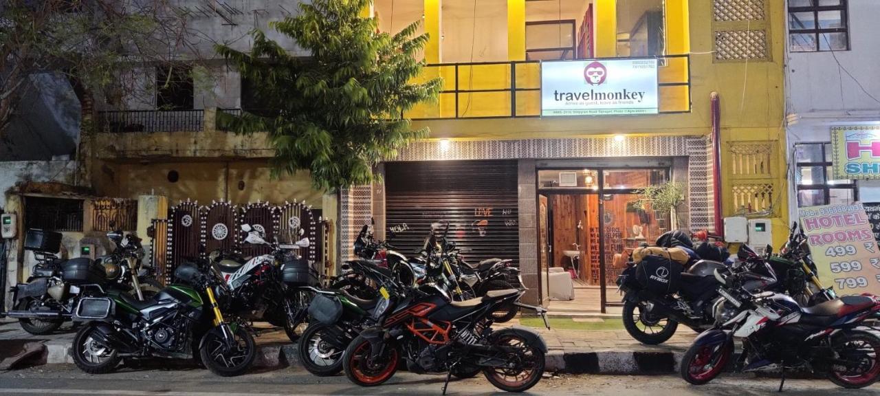 אגרה Travel Monkey Hostel מראה חיצוני תמונה