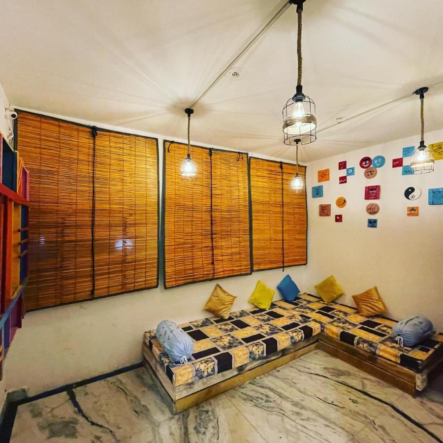 אגרה Travel Monkey Hostel מראה חיצוני תמונה