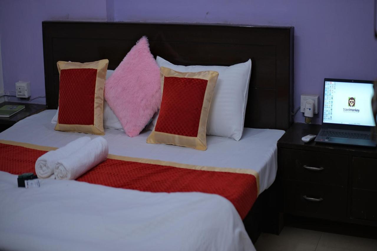 אגרה Travel Monkey Hostel מראה חיצוני תמונה