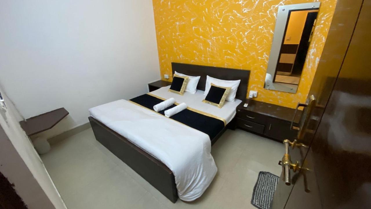 אגרה Travel Monkey Hostel מראה חיצוני תמונה