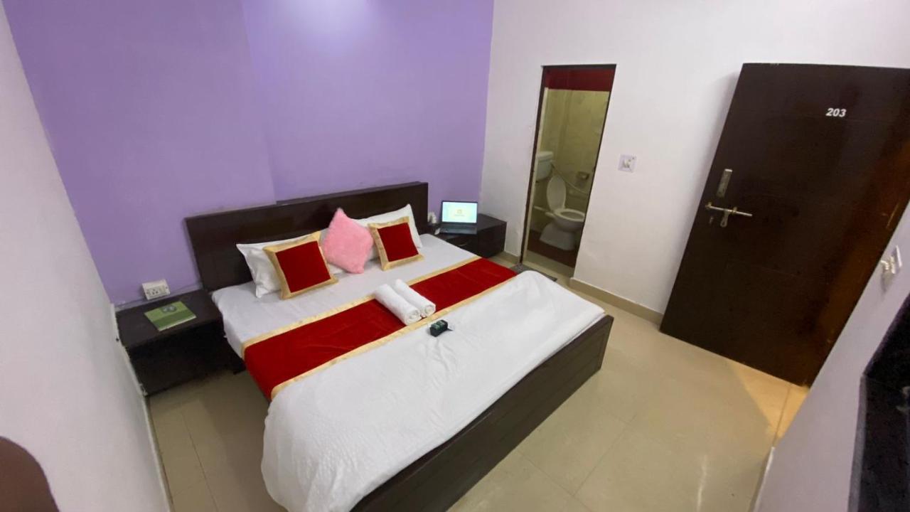 אגרה Travel Monkey Hostel מראה חיצוני תמונה